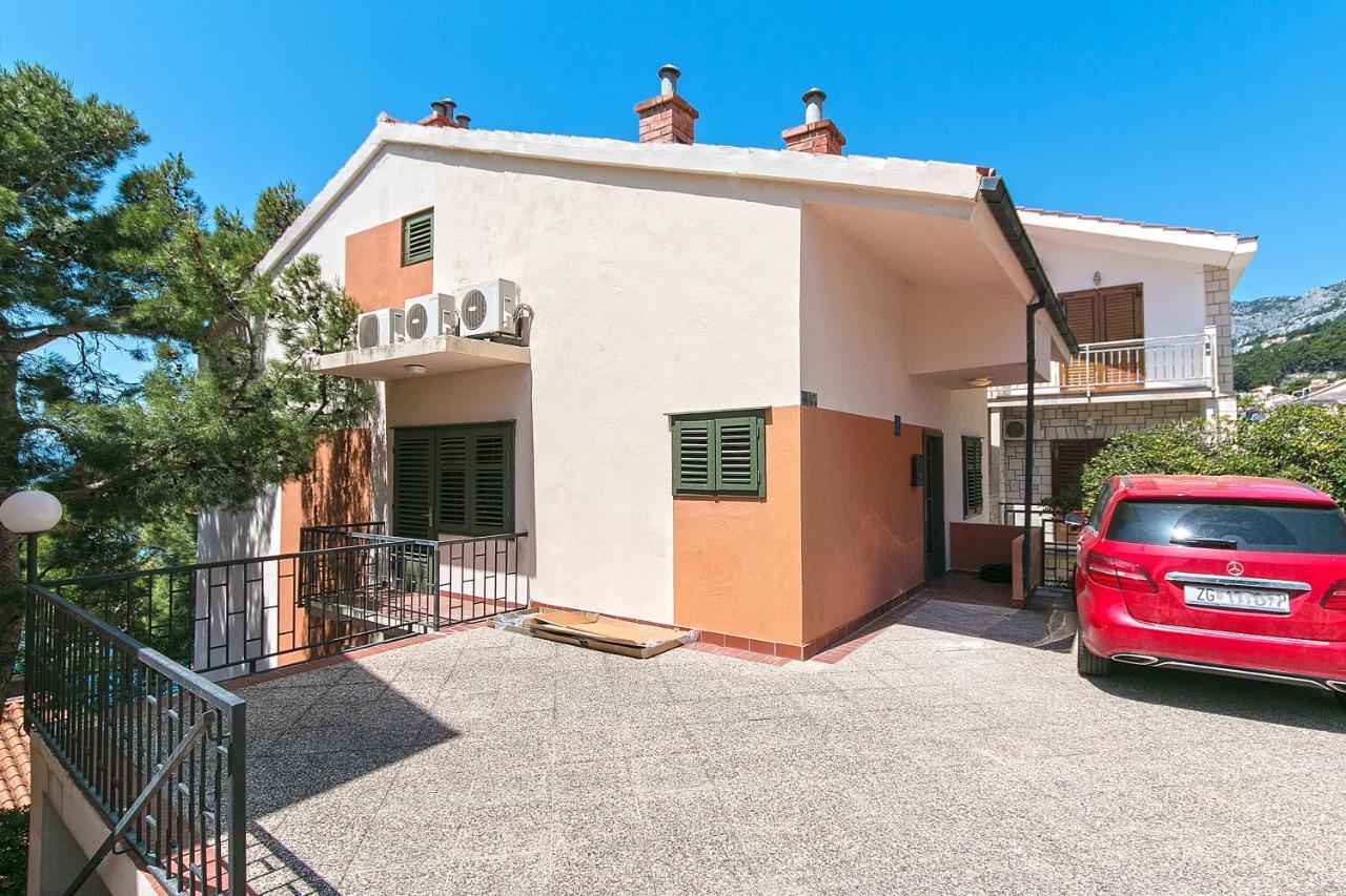 Apartments By The Sea Brela, Makarska - 16950 Extérieur photo