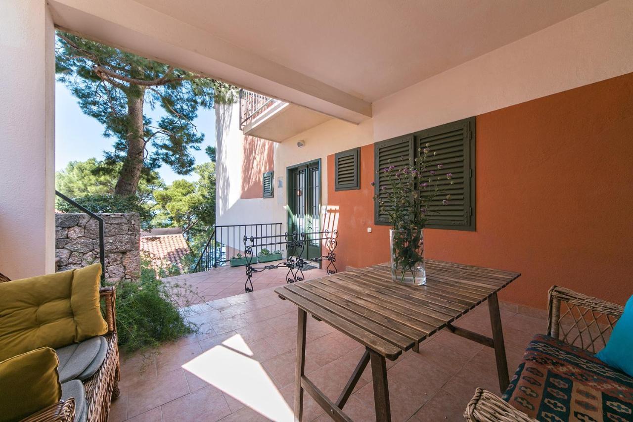 Apartments By The Sea Brela, Makarska - 16950 Extérieur photo